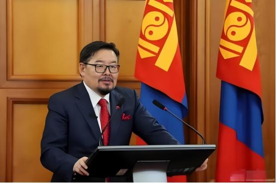 蒙古政坛迎来强硬派，新总理十分硬气，要求西方废除不平等条款 3月9日，蒙古新