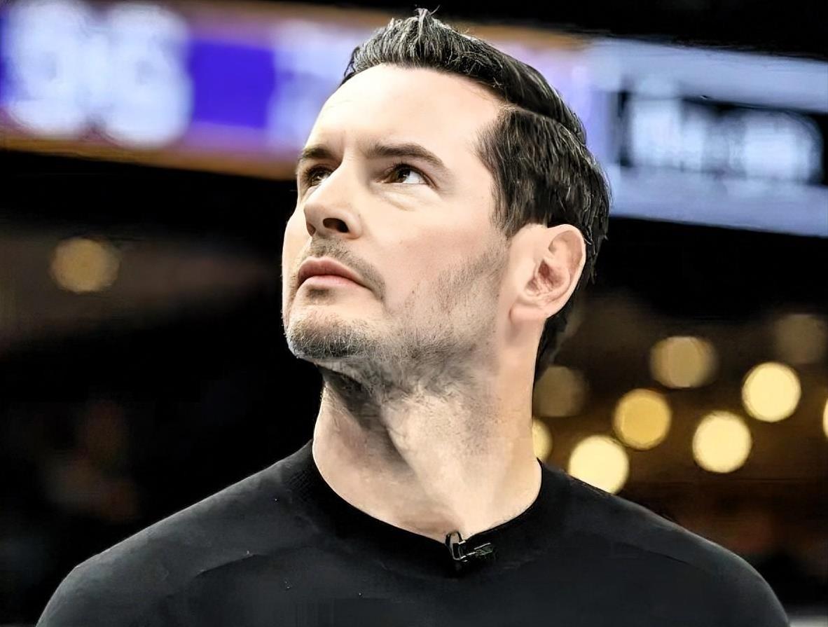 湖人主帅雷迪克真敢说啊！居然敢公开质疑赛程安排。完全同意雷迪克的观点，密集的