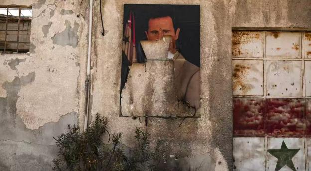 俄罗斯方面最新消息，巴沙尔已经放弃了重新杀回叙利亚。但是，巴沙尔的两名助手，号称