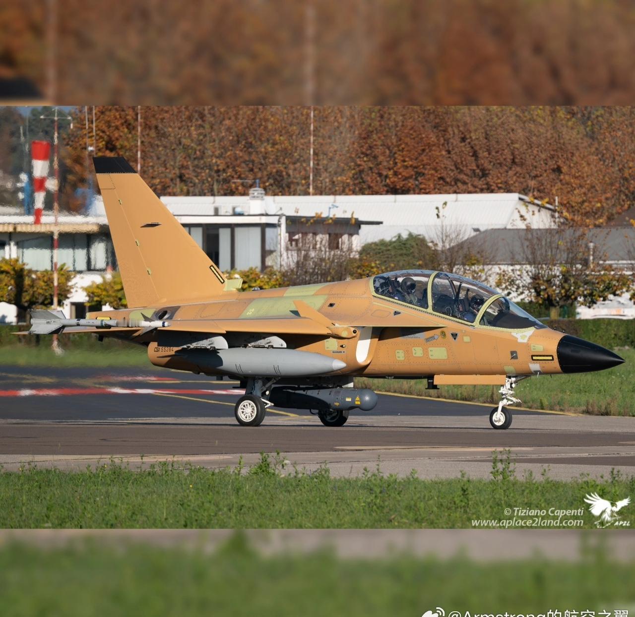 尼日利亚空军的首架M-346FA轻型攻击机/教练机开始试飞，尼日利亚共订购了24