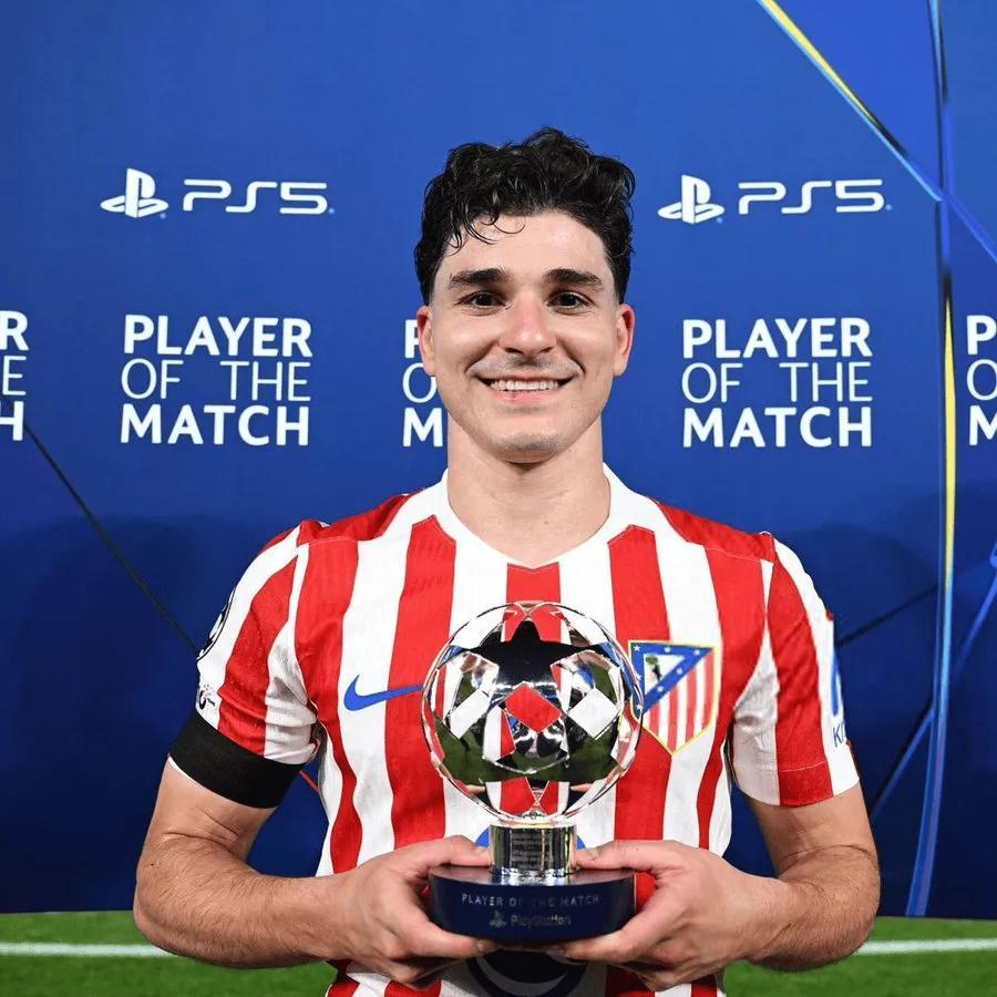 任意球破门！官方：阿尔瓦雷斯当选2-0巴萨全场最佳球员04月09日讯欧冠1/