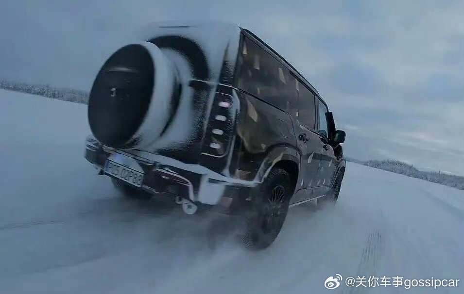 终于来了，吉利全地形硬核SUV命名官宣名字叫吉利银河战舰700。这名字足够的气