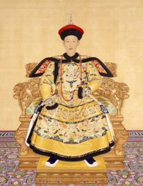 1722年，康熙在四子胤禛花园里赏花，突然老四漫不经心来了一句：“您的两个孙子打