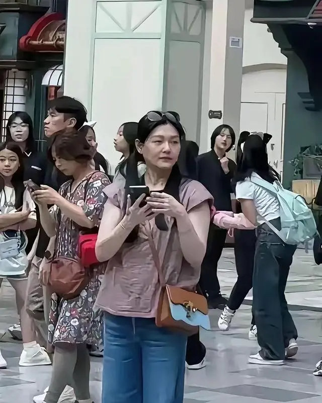 大S最后一次韩国出游照曝光：48岁骤然离世前，她真的快乐吗？​