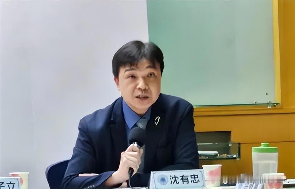 沈有忠这番话说完，台湾渔民大概是最沉默的那群人——日本和菲律宾已经在台湾东边的海