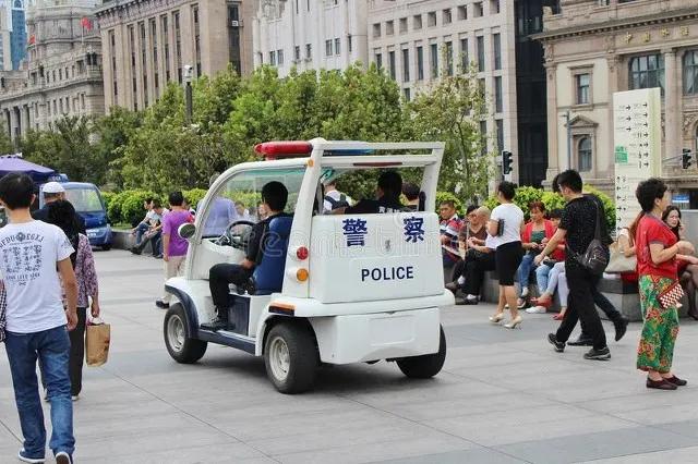 上海警方雷霆出击，一举捣毁“星期宠”诈骗团伙近日，上海警方经过缜密侦查