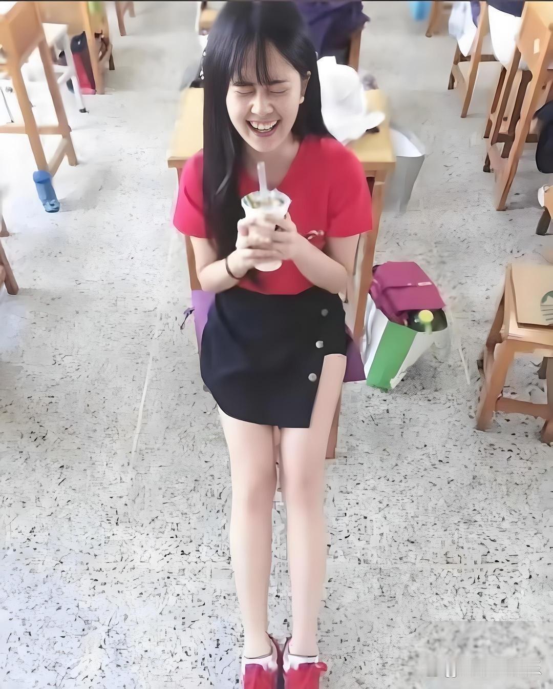 白鹿没出道前居然长这样，和现在差别一点都不大