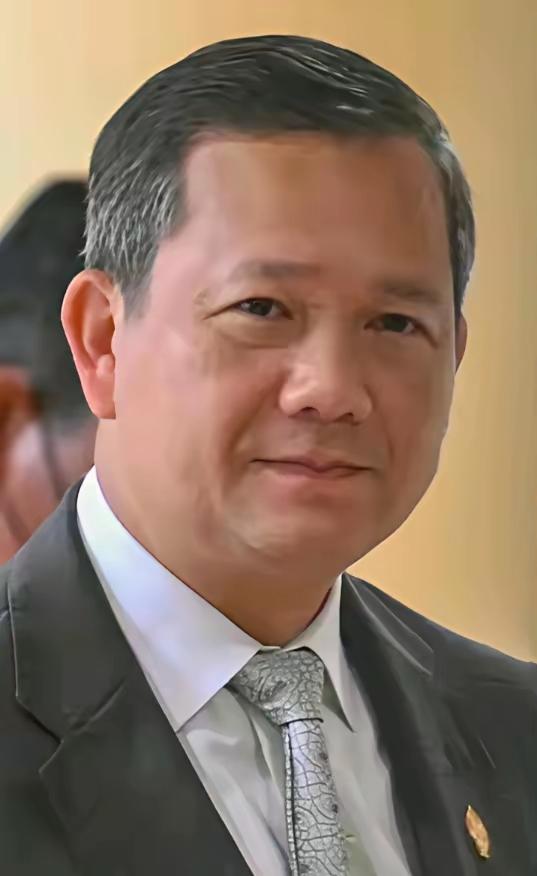 泰国新总理阿努诺的言辞拒绝，让柬埔寨几乎感到很没有面子。这时候他明确的告诉柬埔寨