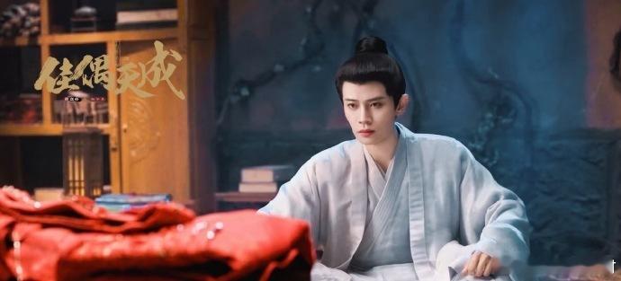 任嘉伦佳偶天成V榜两天登顶任嘉伦V榜登顶谁能不被任嘉伦的实力狠狠折服，《佳偶天成