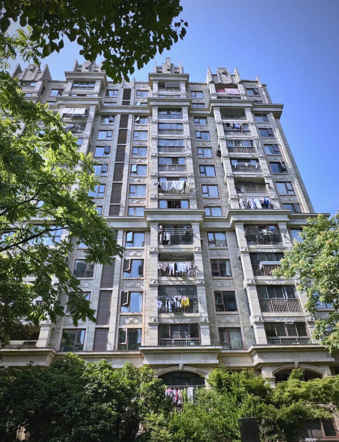 很多人说，如果一线城市房价稳定，租售比会慢慢恢复到1:200国际标准吗？我发现，