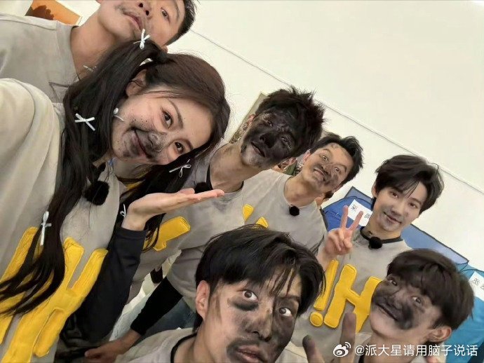 奔跑吧14定档奔跑吧快乐源泉回归！《奔跑吧14》定档消息来了，兄弟们集结完毕，新