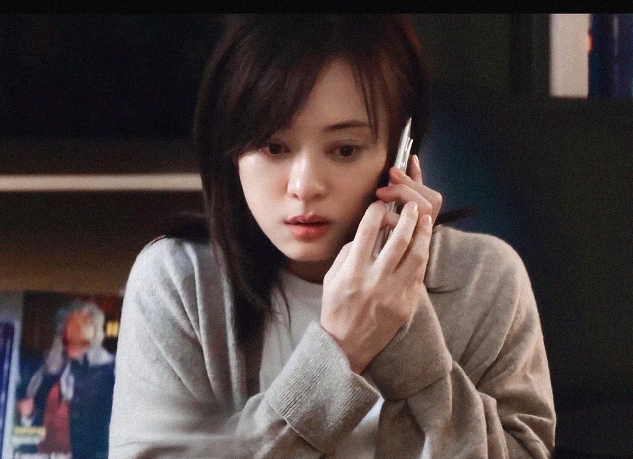 孙俪要上新剧了，这次是长发造型是谁说服她抛弃微商头的，话说头发过短不适合年纪