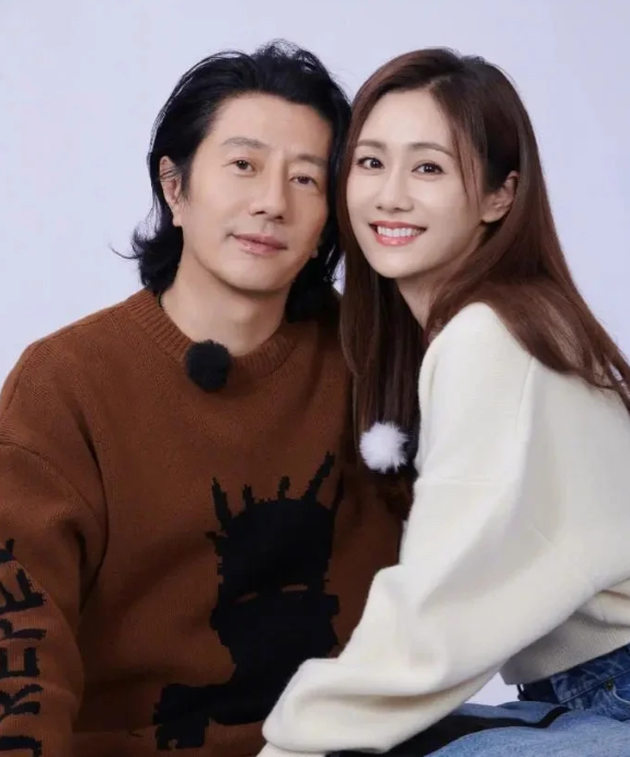 郑钧的二婚妻子刘芸，用自己的婚姻经历告诉了所有女人一个最现实的道理：找对象，