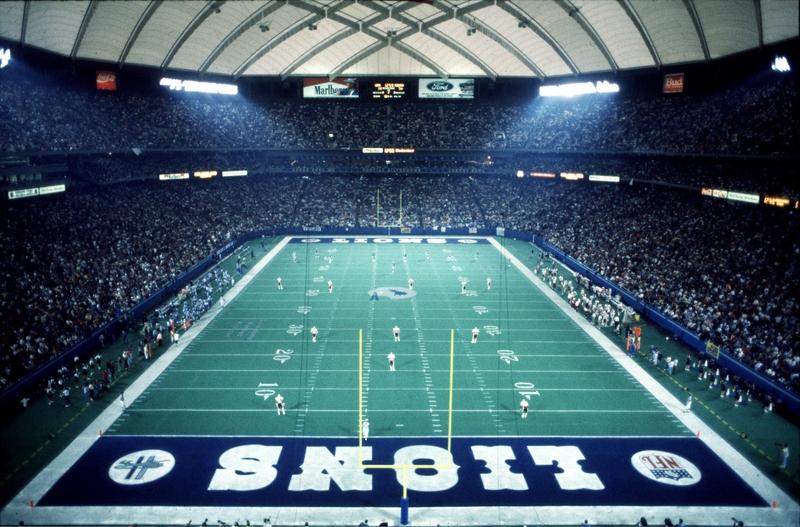 超级碗的商业价值那可太牛了。从广告角度看，它是全球最贵的广告投放平台之一。以20