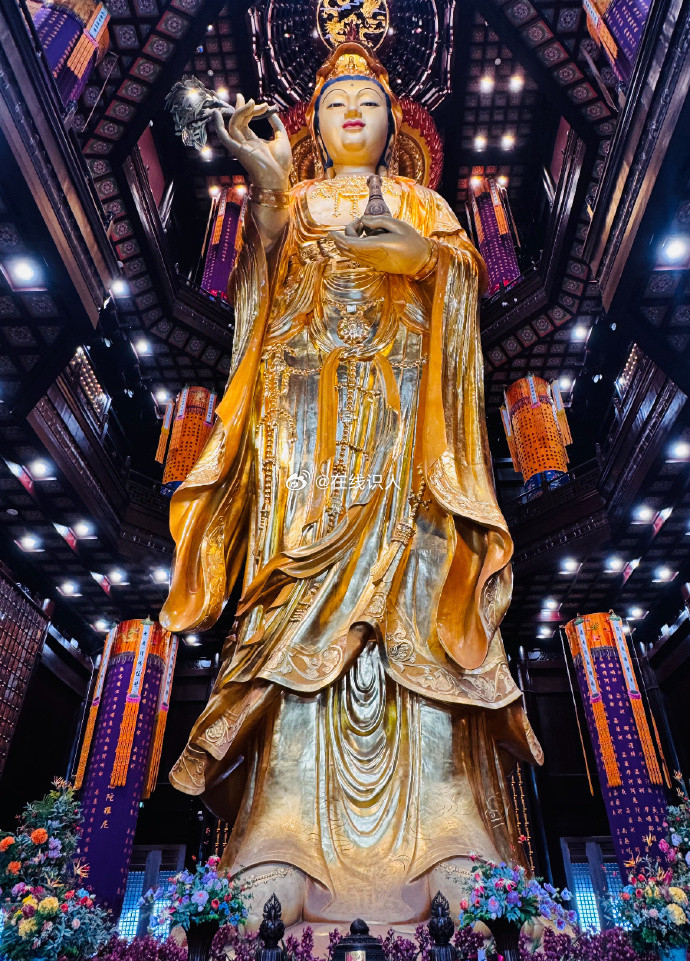 大数据不会乱推荐的，遇到菩萨，回复“接好运”，接下来一整年都会好运连连！