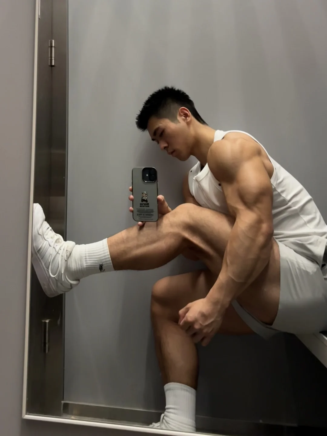 又到了可以露手臂的季节