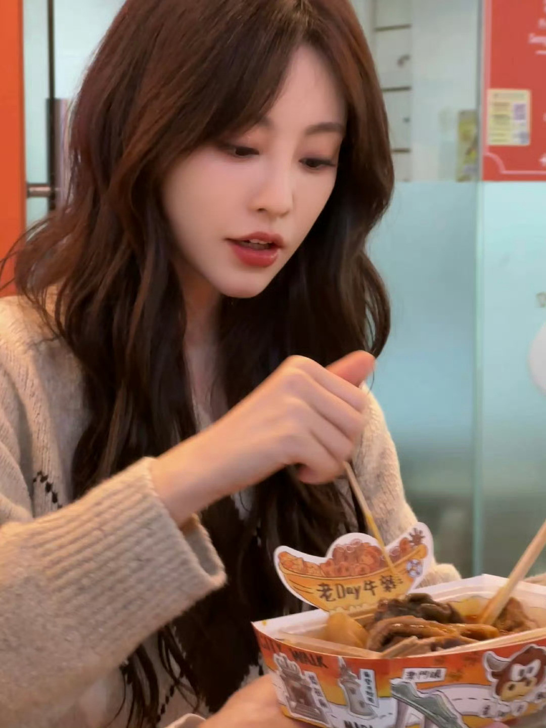 祝绪丹是个小吃货～