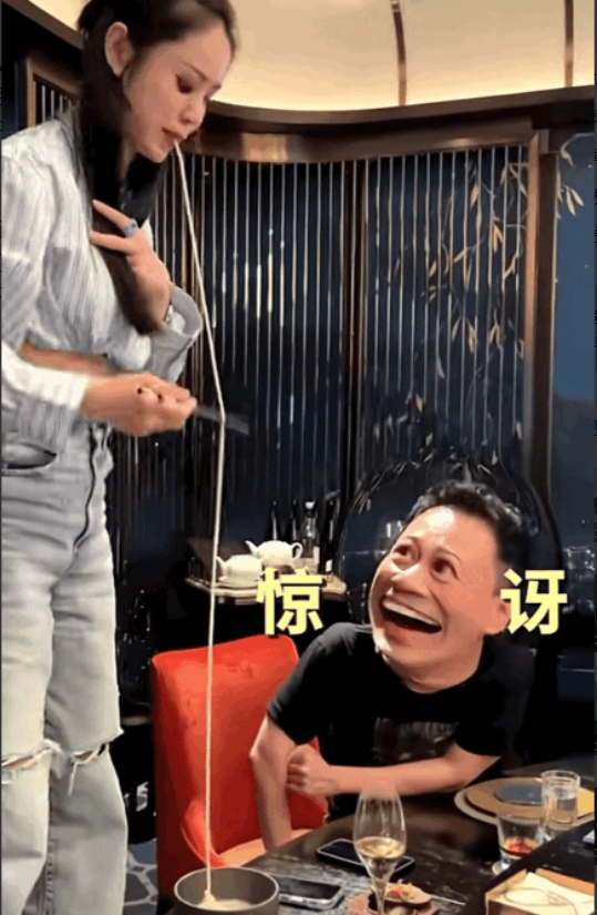 有时候真的不得不佩服林峰老婆的超强忍耐力，做什么都会成功的，也难怪她最后能如愿