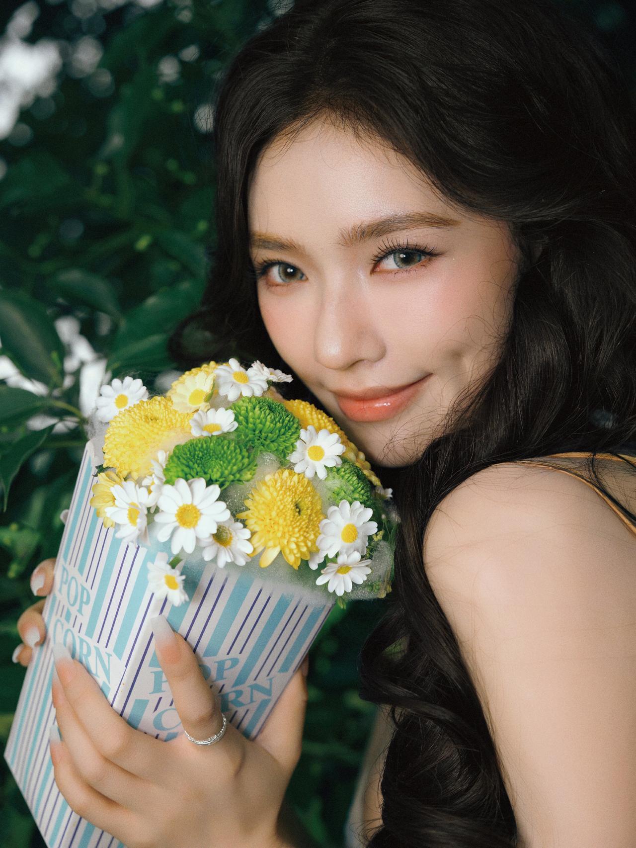 美得不要不要的😘林允