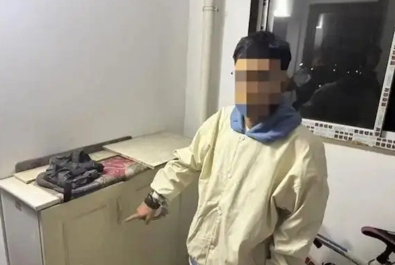 “钥匙千万别藏门口！”河南新乡，40岁男子无意间看到年轻漂亮的独居女邻居将家里的