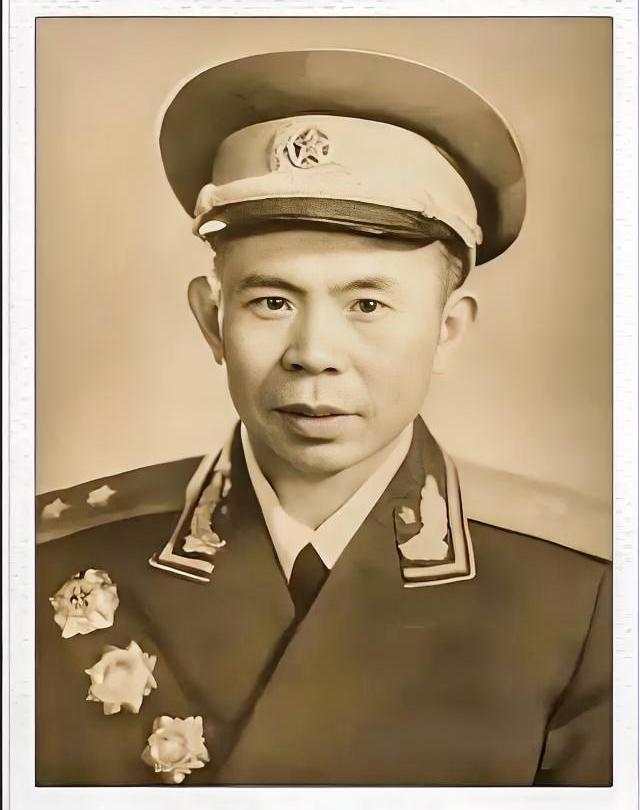 刘转连（1912—1992），湖南茶陵人，开国中将。1930年参加红军、加入中国