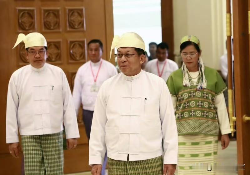 又一个想玩平衡外交的！缅甸总统敏昂莱把首访国定为印度，将于5月30日至6月3日