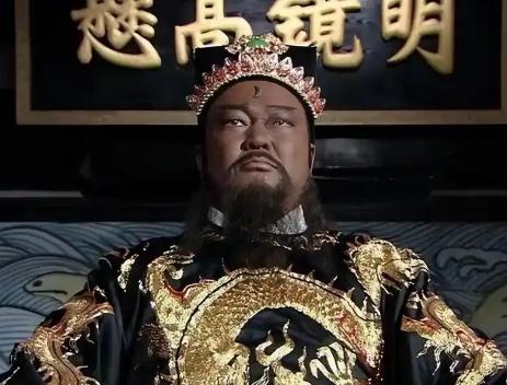 于悠悠历史岁月里，包拯凭借着一身正气、不徇私情的品格，如同一座巍峨的丰碑，深深镌
