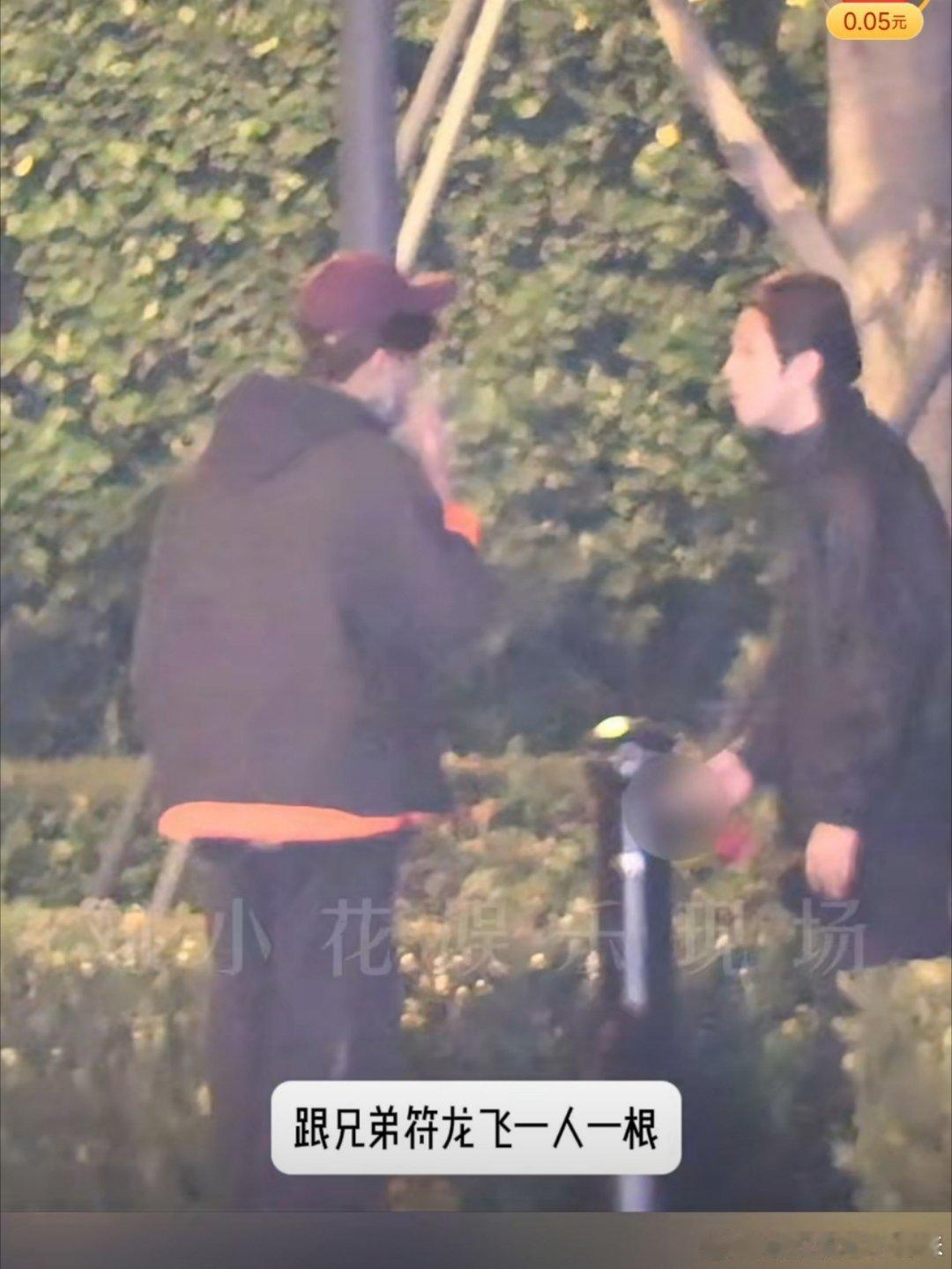 看到热搜我头上有简直一万个问号？？好热搜一个上不去，这种热搜一上就是前10！讲真