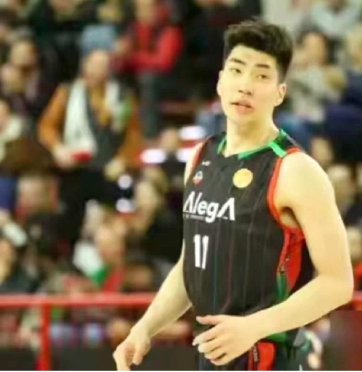 余嘉豪越打越猛，稠州球迷却越看越慌看完余嘉豪西乙带队逆转强队