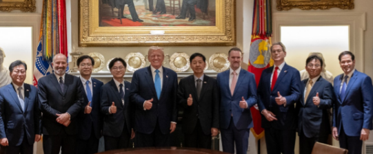 特朗普见到韩国代表团，开口第一句先问“金正恩近来可好”，让韩国人当场傻眼！ 