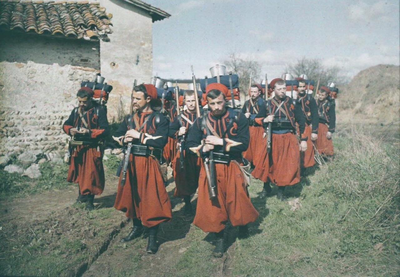 第一次世界大战期间，法国军队摄影师让-巴蒂斯特·图尔纳苏德拍摄的照片。当然，这些