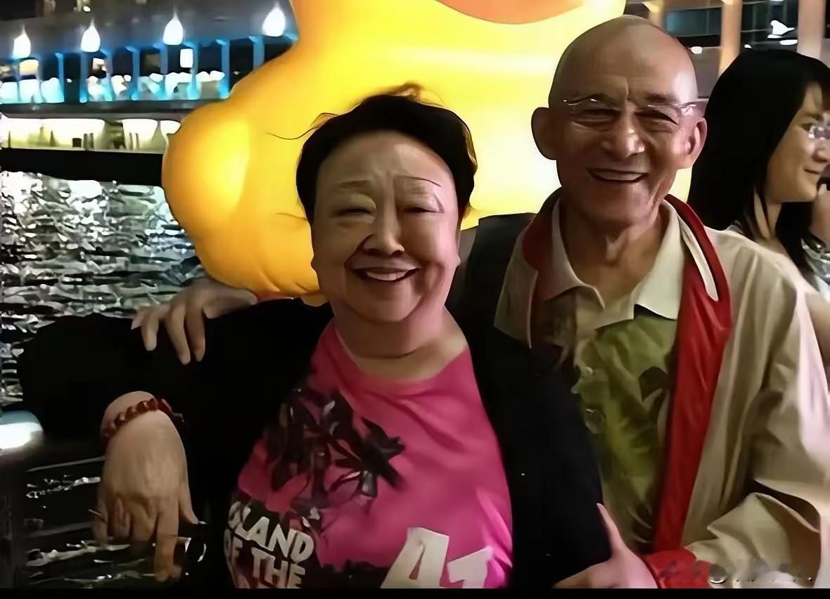 “济公”游本昌去世细节曝光，去年年初因慢阻肺被下病危通知书。谈及生死，游本昌非常