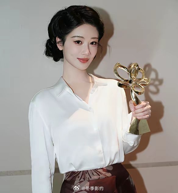 为什么杨紫不需要改回杨旎奥署名？原因其实很好理解。并不是杨紫搞特殊，故意不改，而