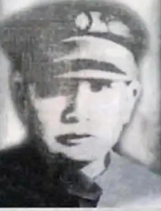 1942年，一国民党高官莫名失踪，调查后才发现，他竟被人活埋了！此事惊动了蒋介石