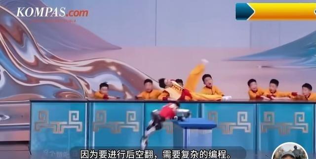 美国专家警告：中国春晚机器人表演，是北京给华盛顿发出一个强烈的信号2026年