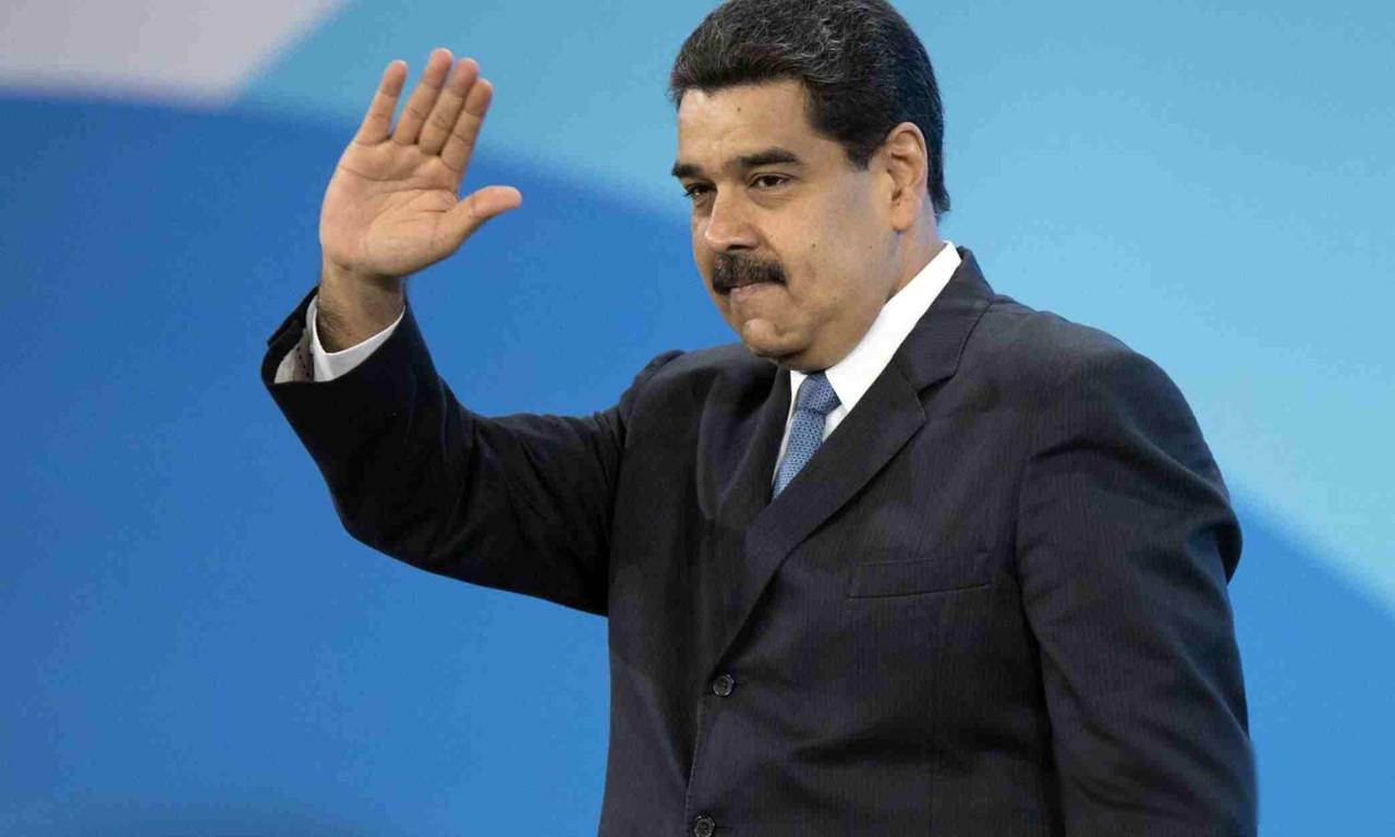 不想拿和平奖了？美国后院起火，特朗普准备开战，三国被列入名单近年来国际局势变化