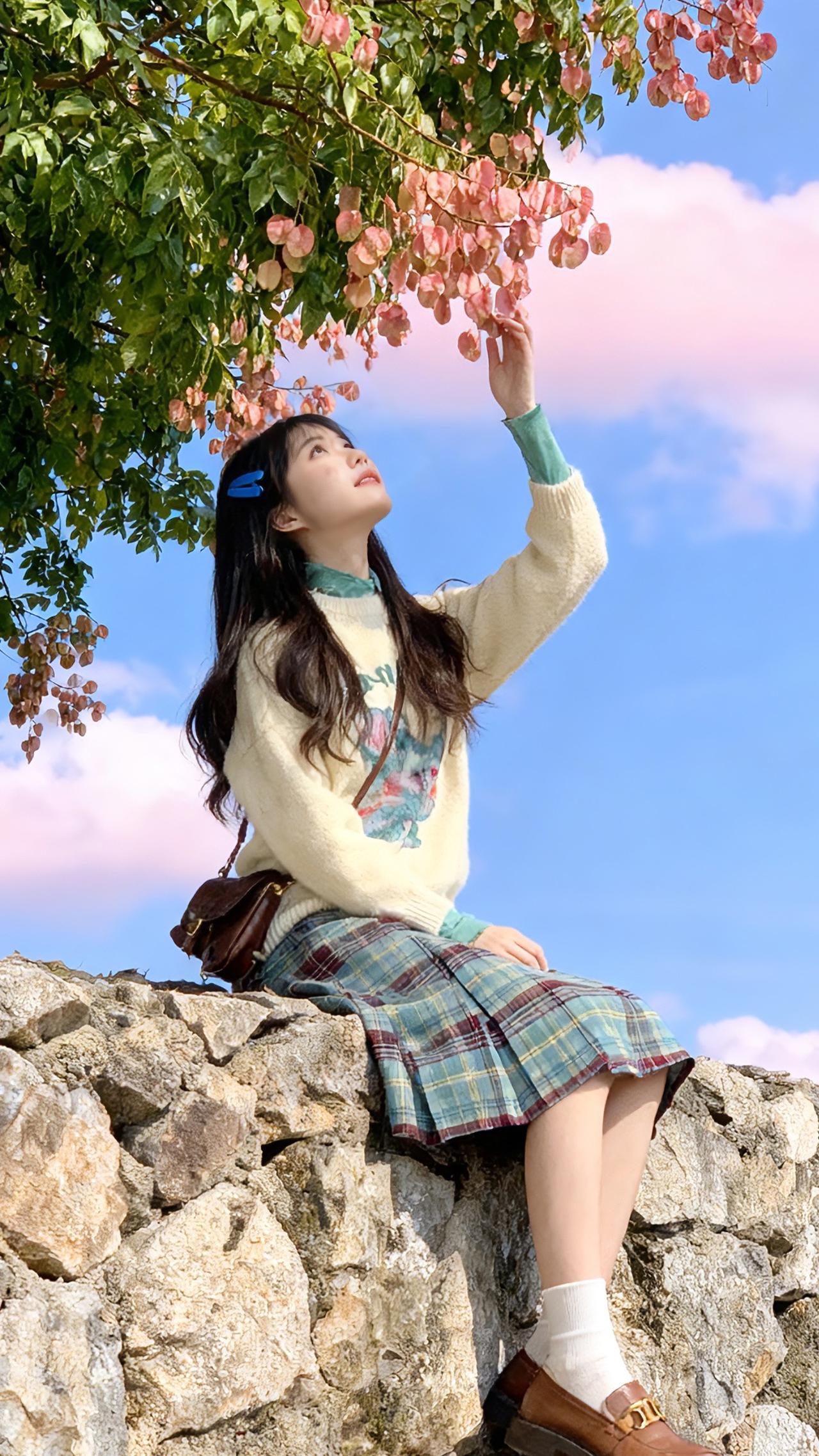 2025年秋冬韩系慵懒风高领打底衫兔子毛绒毛衣搭配百褶裙三件套女日系穿搭同款