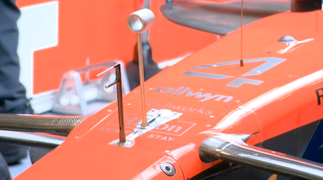 迈凯伦在FP1给诺里斯的赛车放置了一个奇怪的装置，用于检测气流走向和流速。Ted