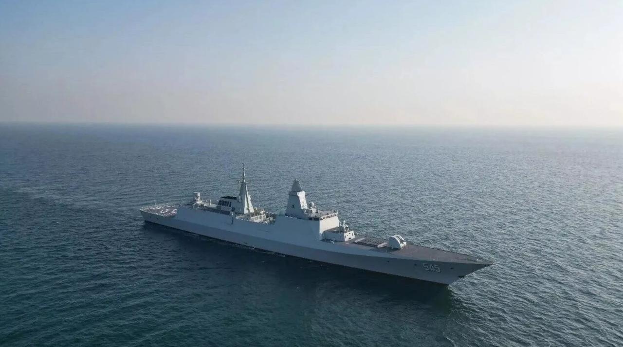 054B型护卫舰服役，2025年版MarineInsight全球最强护卫舰榜单