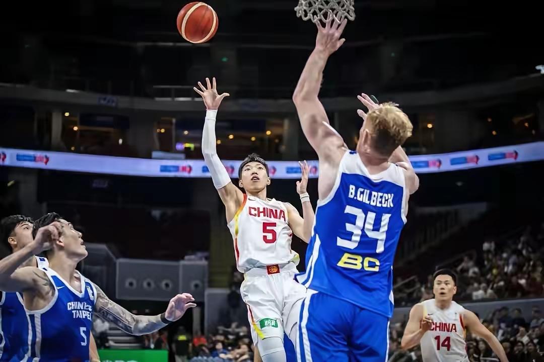 真的不容易，中国男篮100：93逆转中国台北，取得两连胜。这场对阵中国台北的比