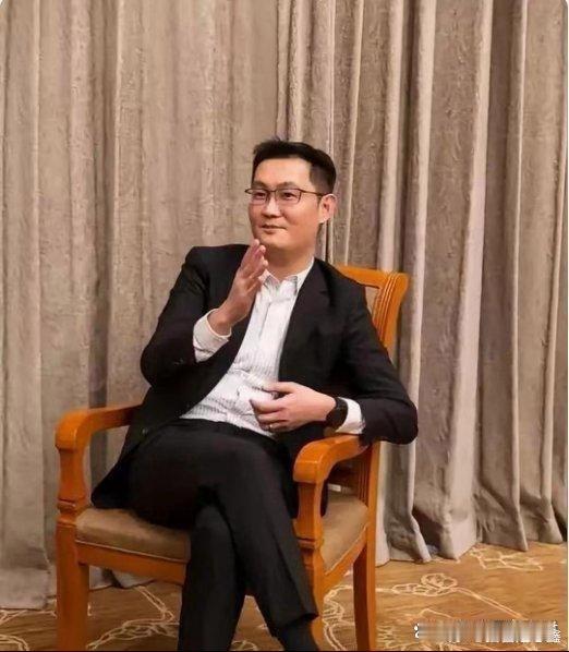 原来，这就是马化腾保持低调的原因。中国的千亿富豪里，他在国外没有任何公开的房产，不接采访，也不出国。