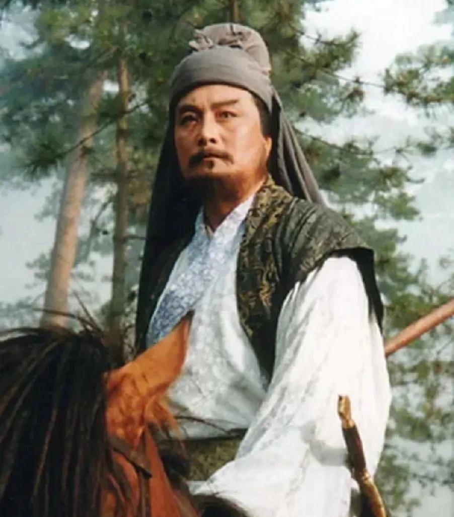梁山，根本不讲义气，拿兄弟的命给自己铺前程！看看卢俊义和李逵就知道了！卢俊义被设