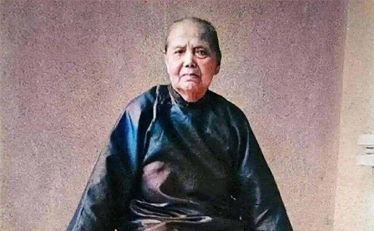 她是孙中山的原配夫人，得知丈夫想离婚再娶，她只回了一个字她是孙中山的原配夫