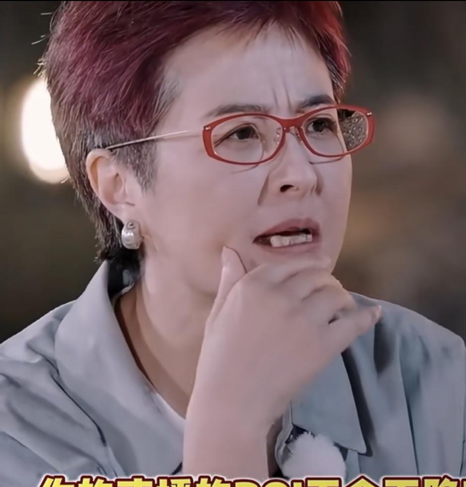 如果没有黄圣依，你的直播间有多少人？我也想这么问！还得是张泉灵这样的战地记者出
