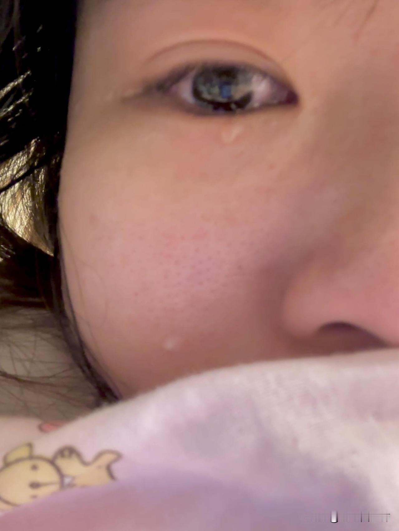 25岁的我因为明天要上班暴哭一想到明天要去上班今天不管做什么都会忍不住流泪