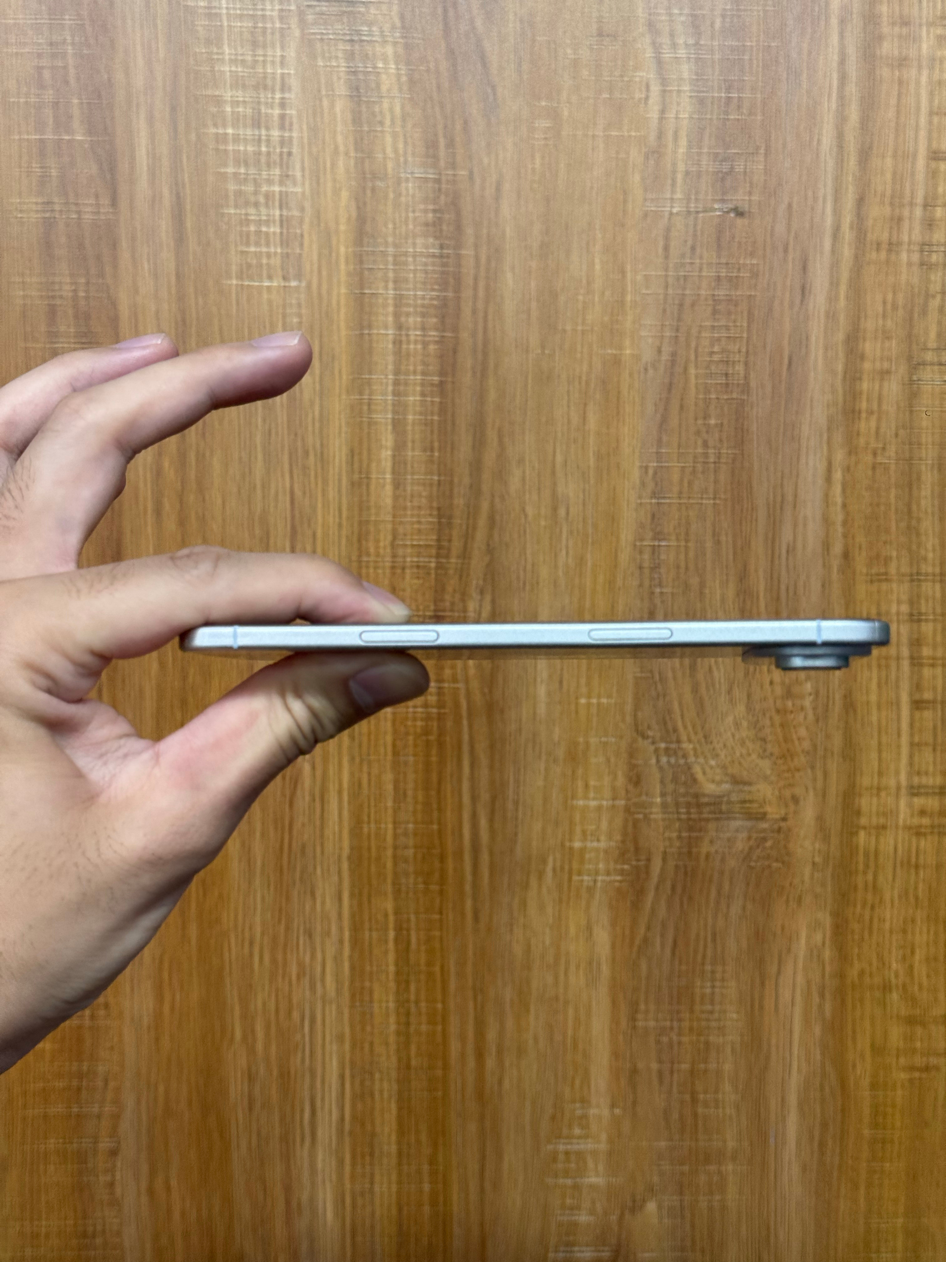 哇…不要太离谱了吧iPhone17AiriPhone17Air这个也