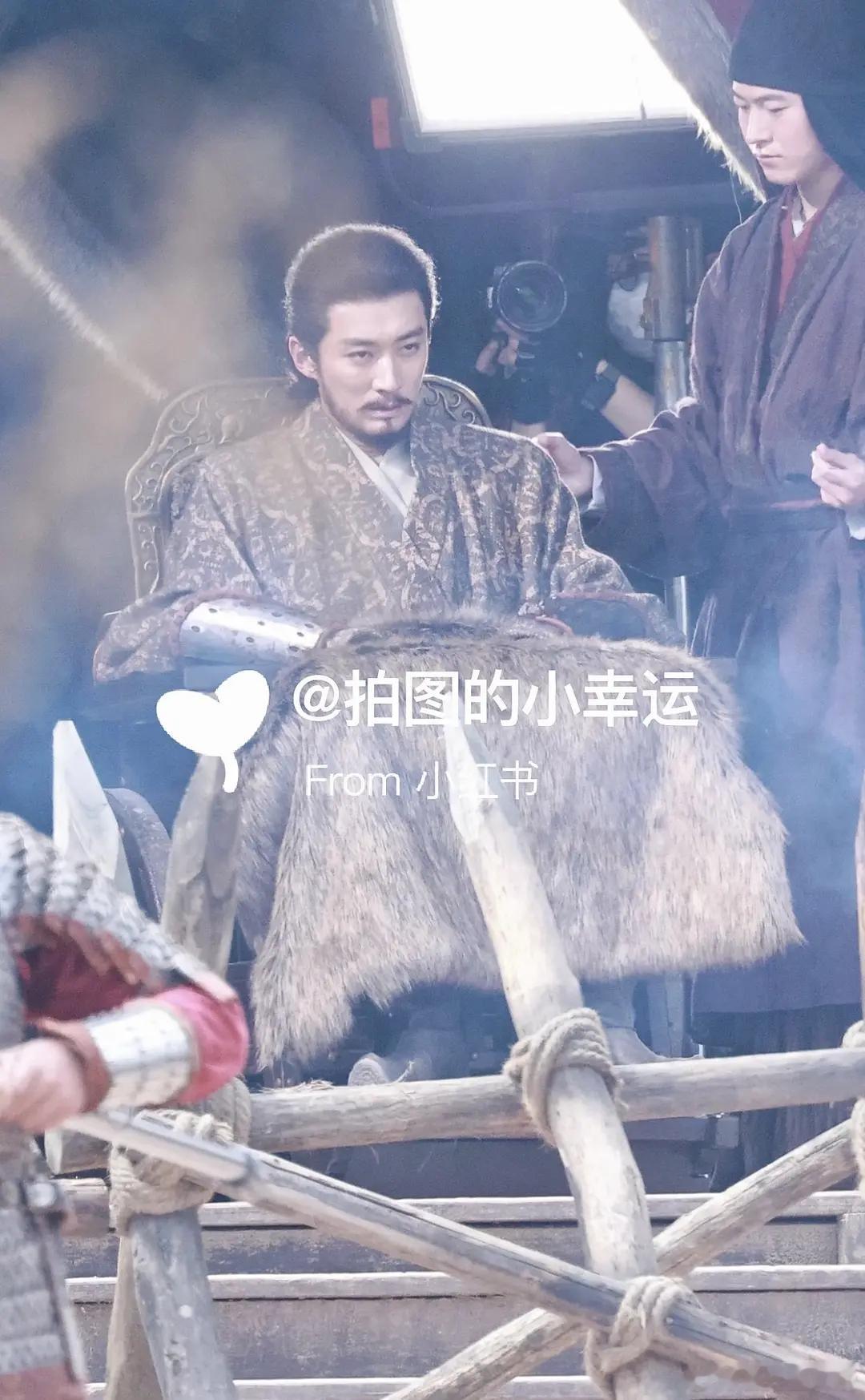 江山大同男主的造型符合原著吗？