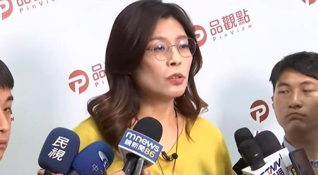 郑丽文“不敢提统一”！很多人以为她只是在学马英九“打太极”、“玩模糊”。错了！真