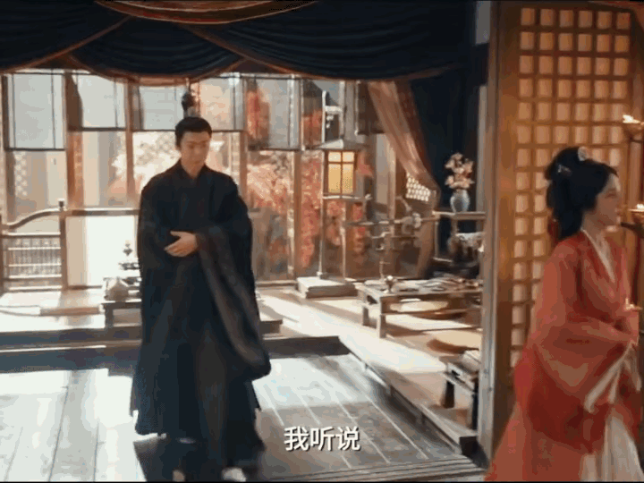 《折腰》魏劭把一孕妇穿过的贴身物藏袖子里偷偷塞到了床铺下，听朱夫人说这样能够沾到