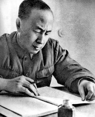1968年，钱学森在办公室里嚎啕大哭，这位以冷静理性著称的科学家，极少有人见过他